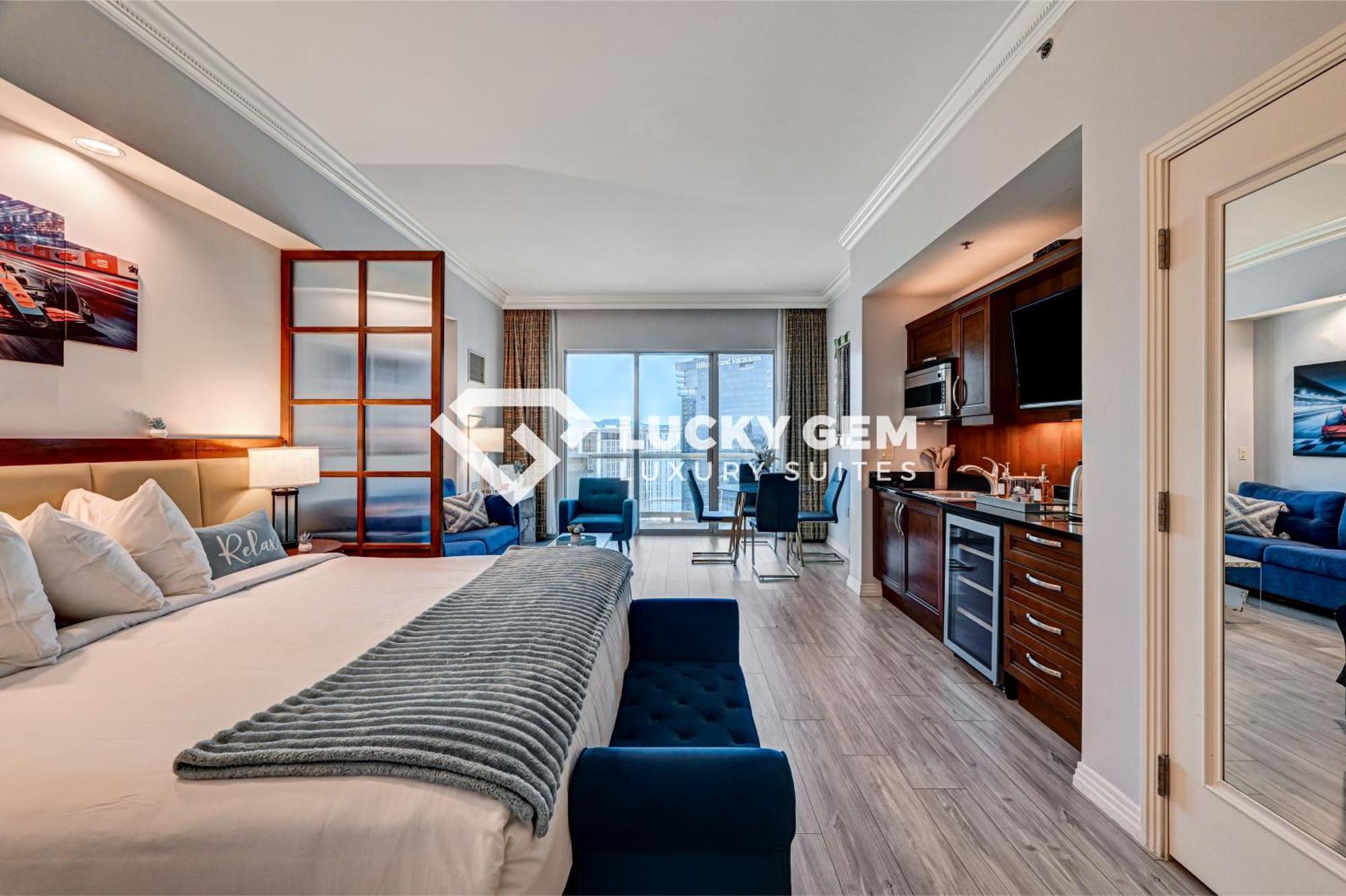 Lucky Gem Penthouse & Luxury Suites At Signature Resort, Balcony Strip View 3505 Las Vegas Exterior photo